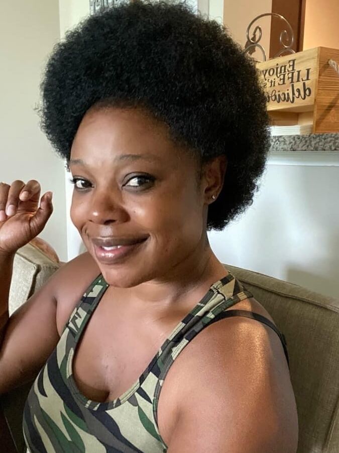 Sexy Ebony Mature milf