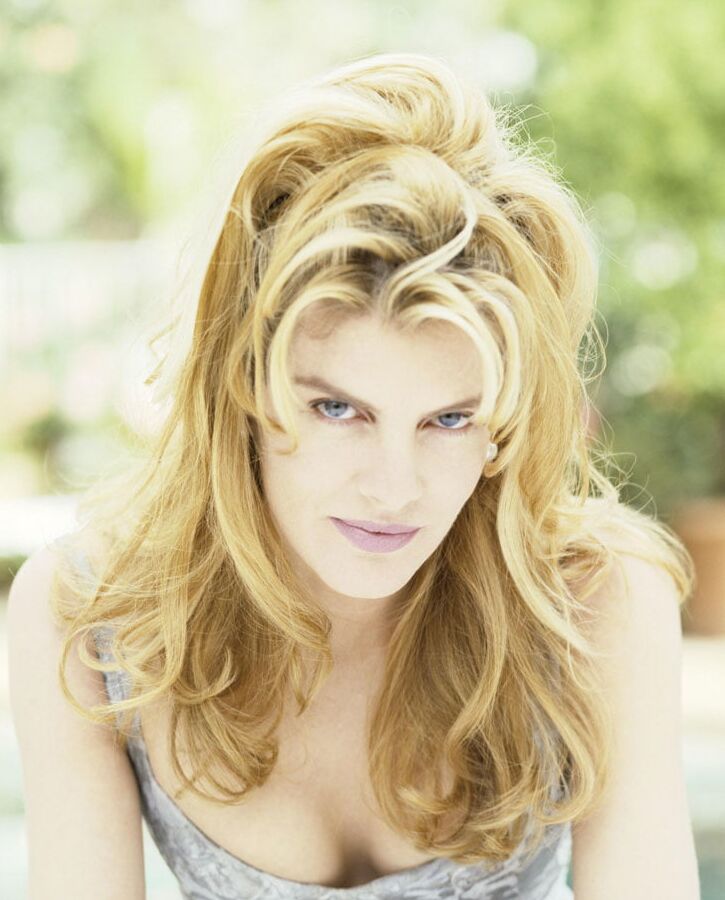 Celebrity Boobs - Rene Russo