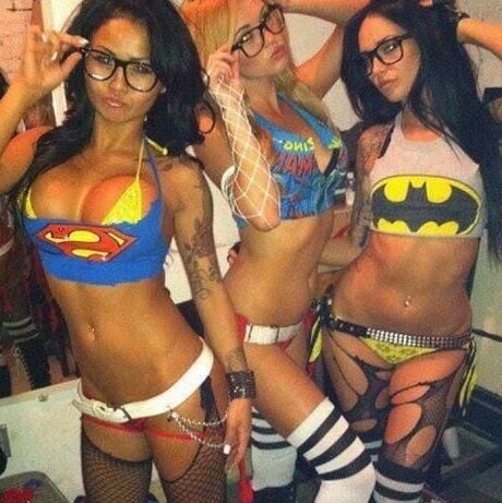 lesbians and hot friends