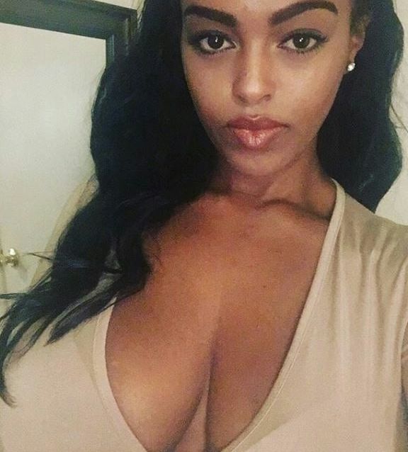 Ms R