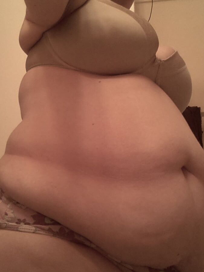 Fat Girls Make Me Hard