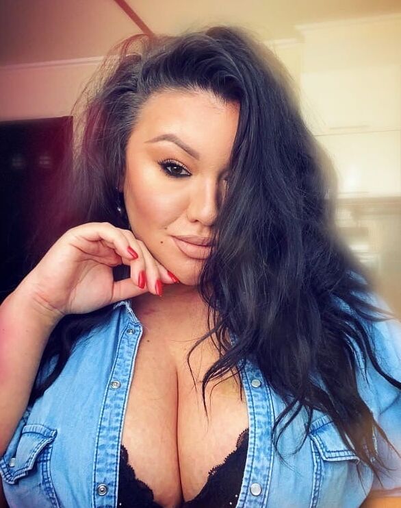 Sexy BBW girls