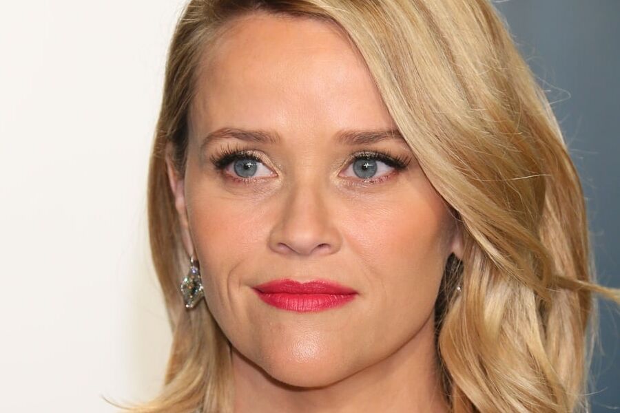 Sexy MILF Reese - VF Oscars Party &;