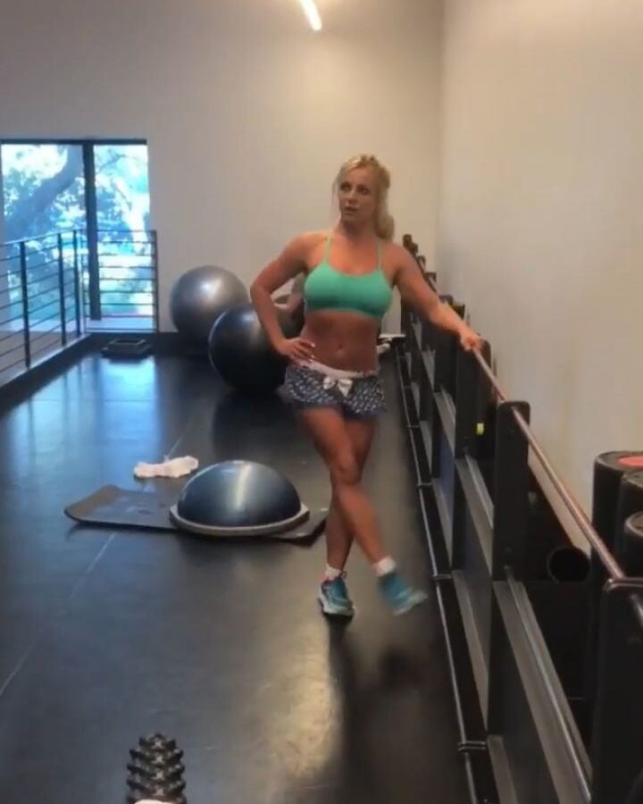 britney spears social media