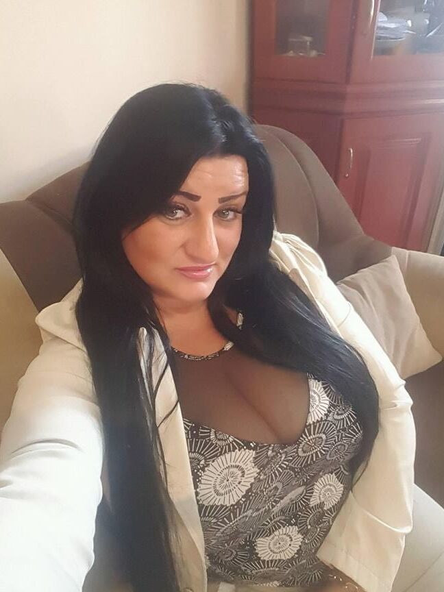 Oana milf romanian