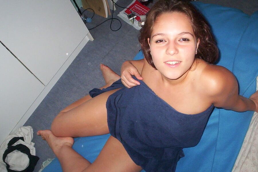 French girl solo -