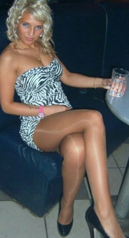 PANTYHOSE AMATEURS