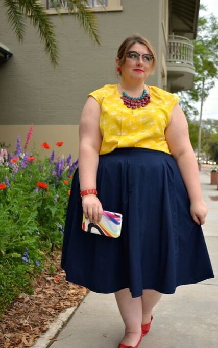 Cute BBWs and fat girls wearing ballet flat shoes