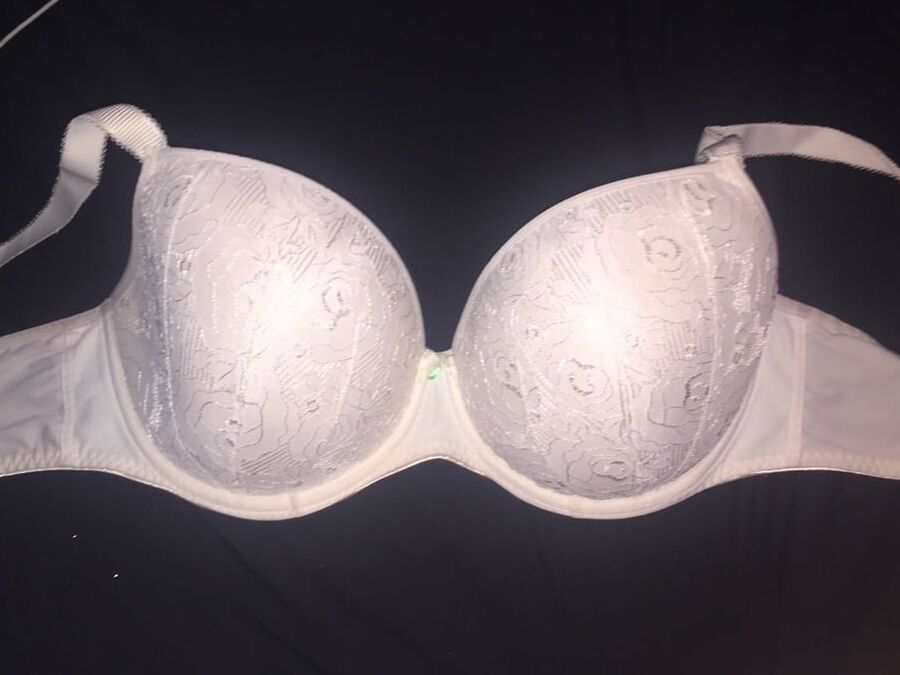 J-K cup bras