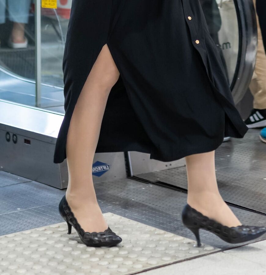 Street Pantyhose - Asian Cunts on the Street