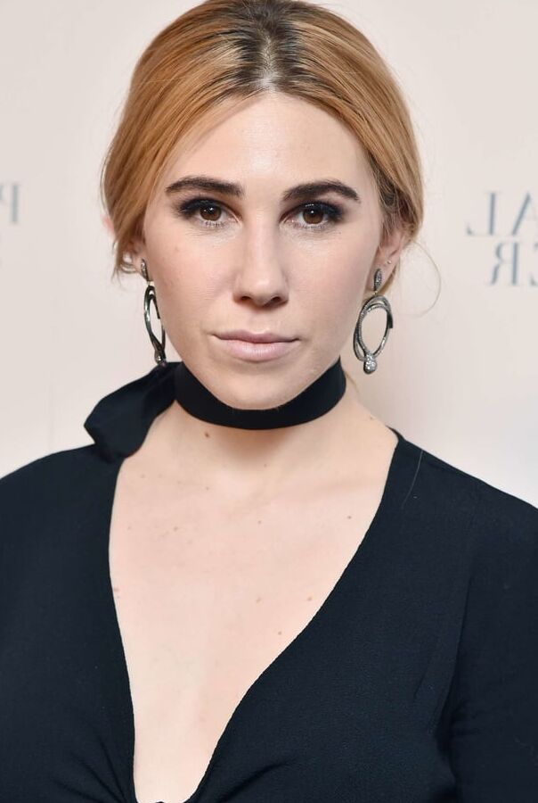 Zosia Mamet unconventional hottie