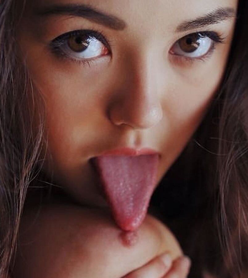 Big Boob Special - Sucker Closeups