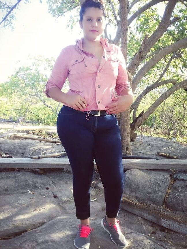 vicky flores
