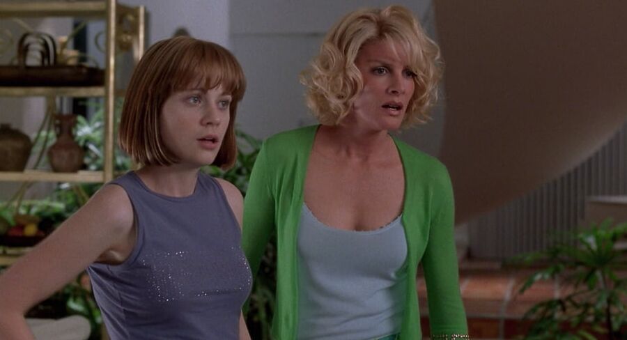 Celebrity Boobs - Rene Russo
