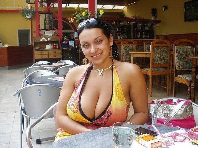 Hottest Web Milfs Vol.