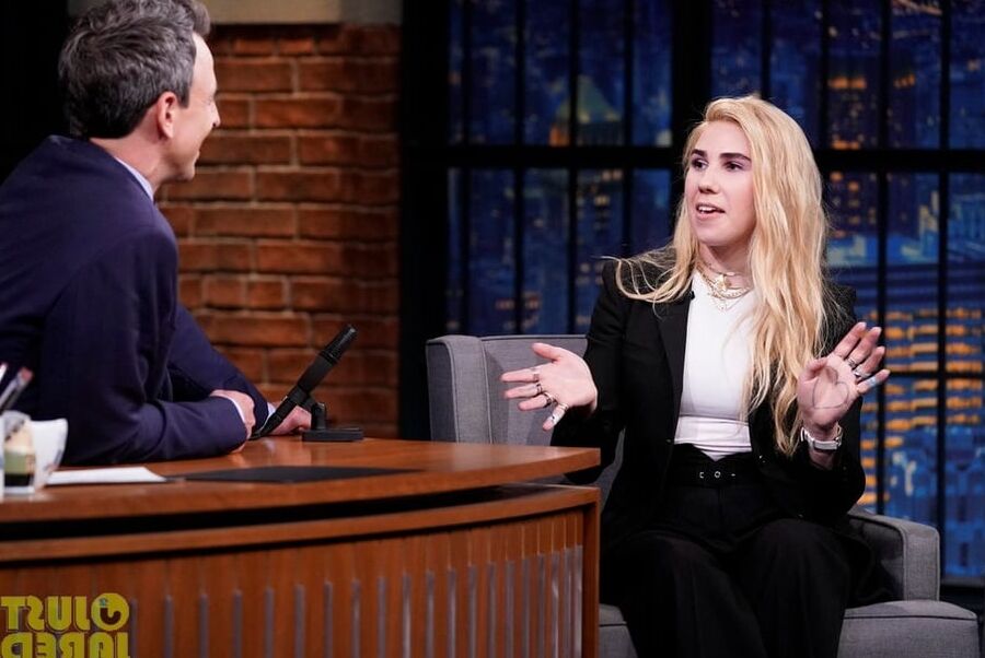 Zosia Mamet unconventional hottie