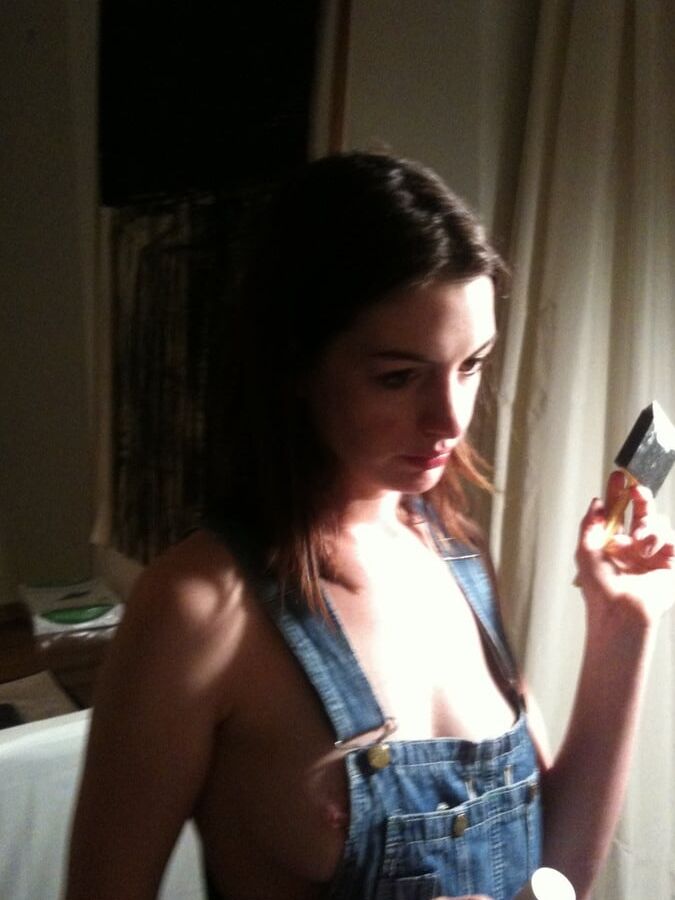Anne Hathaway