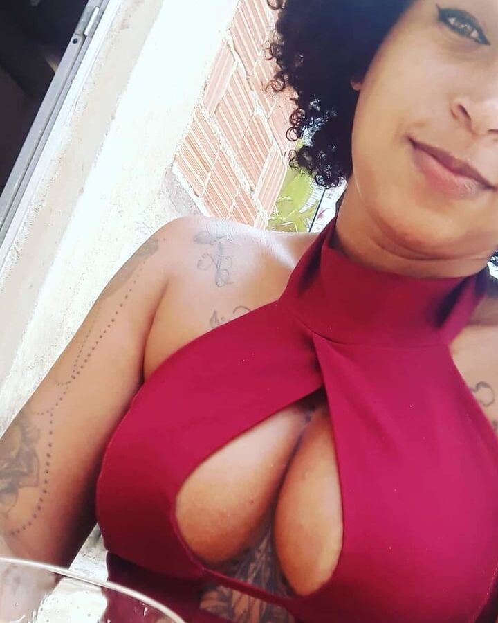 Gostosas de Decote