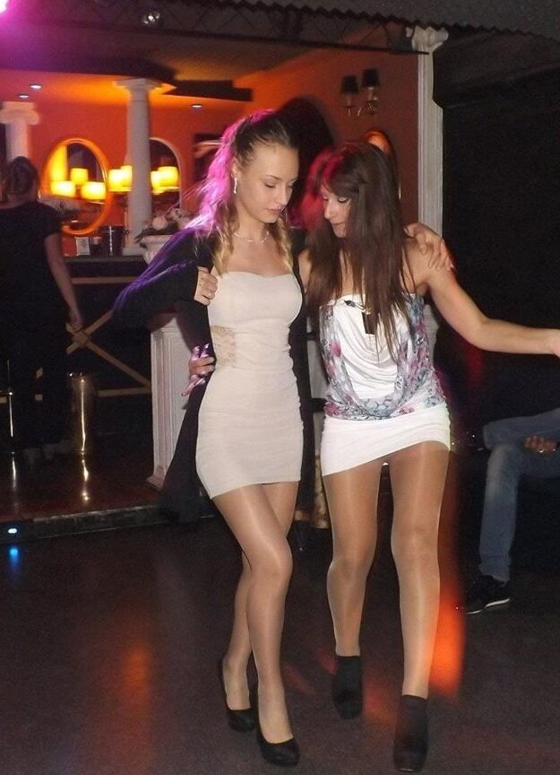 PANTYHOSE AMATEURS