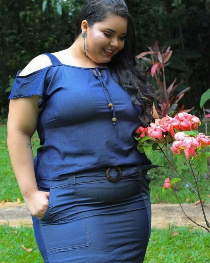 BBW DRESSED
