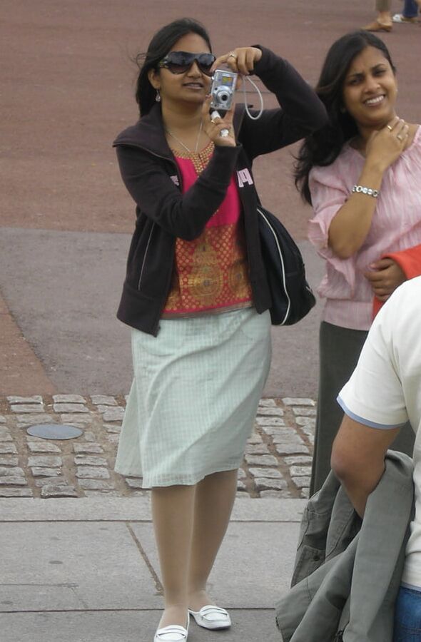 Street Pantyhose - Cheap Cunt in Cheap Tan Pantyhose