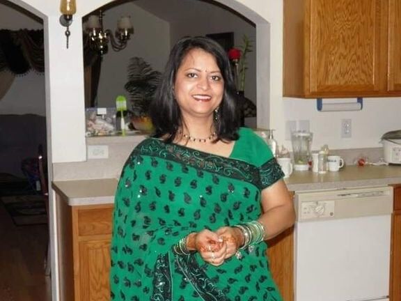 ROSIE nri aunty