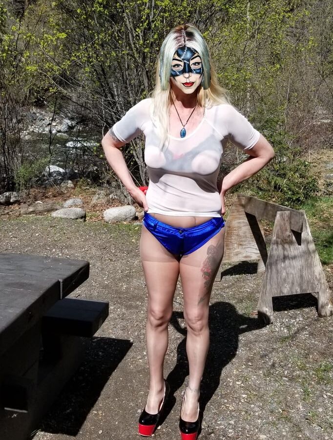 Pantyhose wife