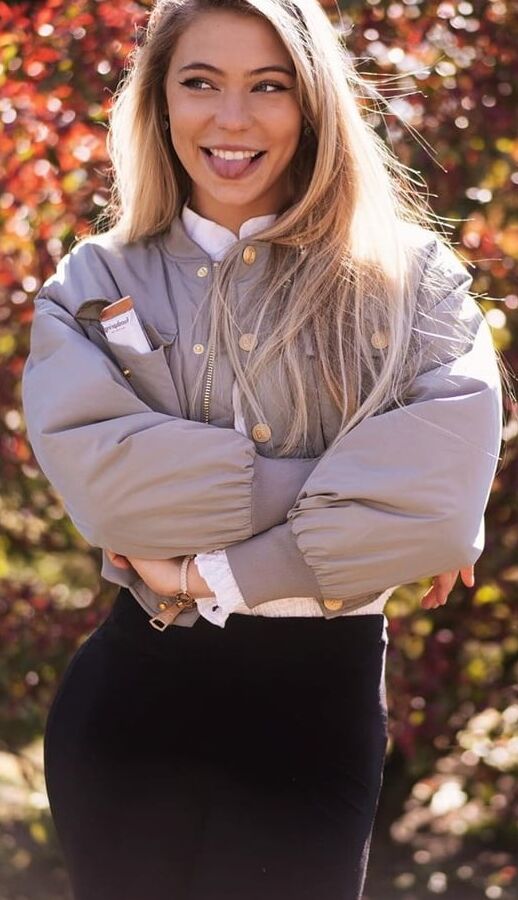 JUTTA LEERDAM PICTURES