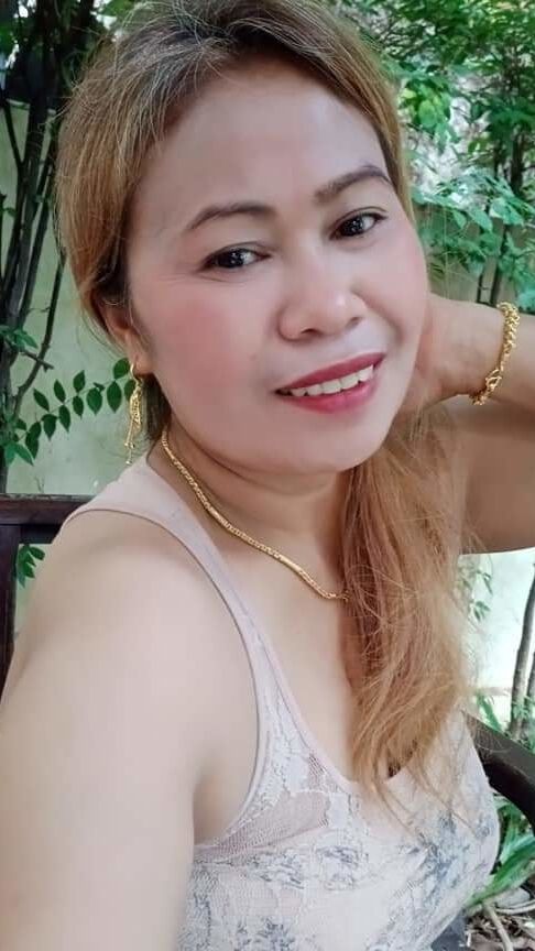 Ibu cantik tetek besar