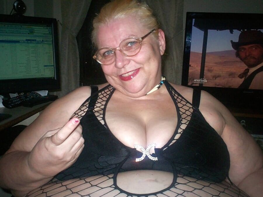 Obese gilf