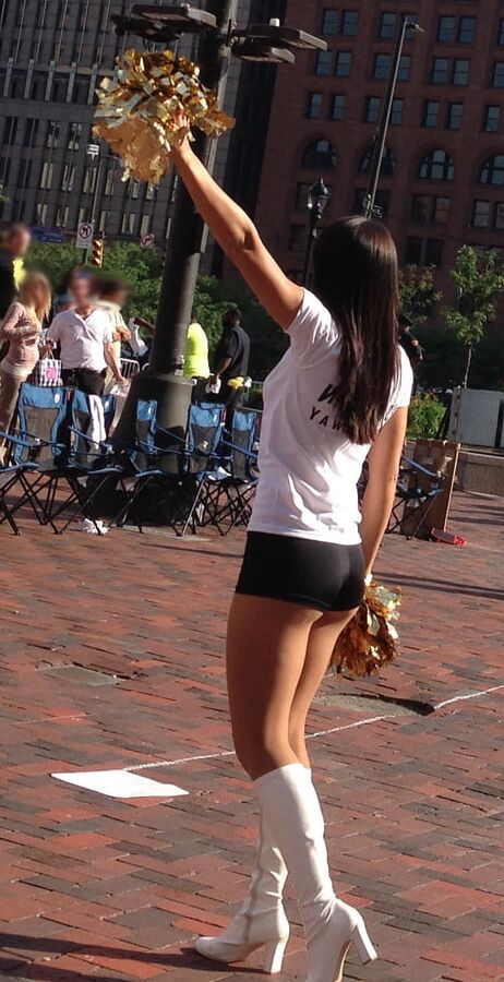 cheerleaders and dance teams in pantyhose
