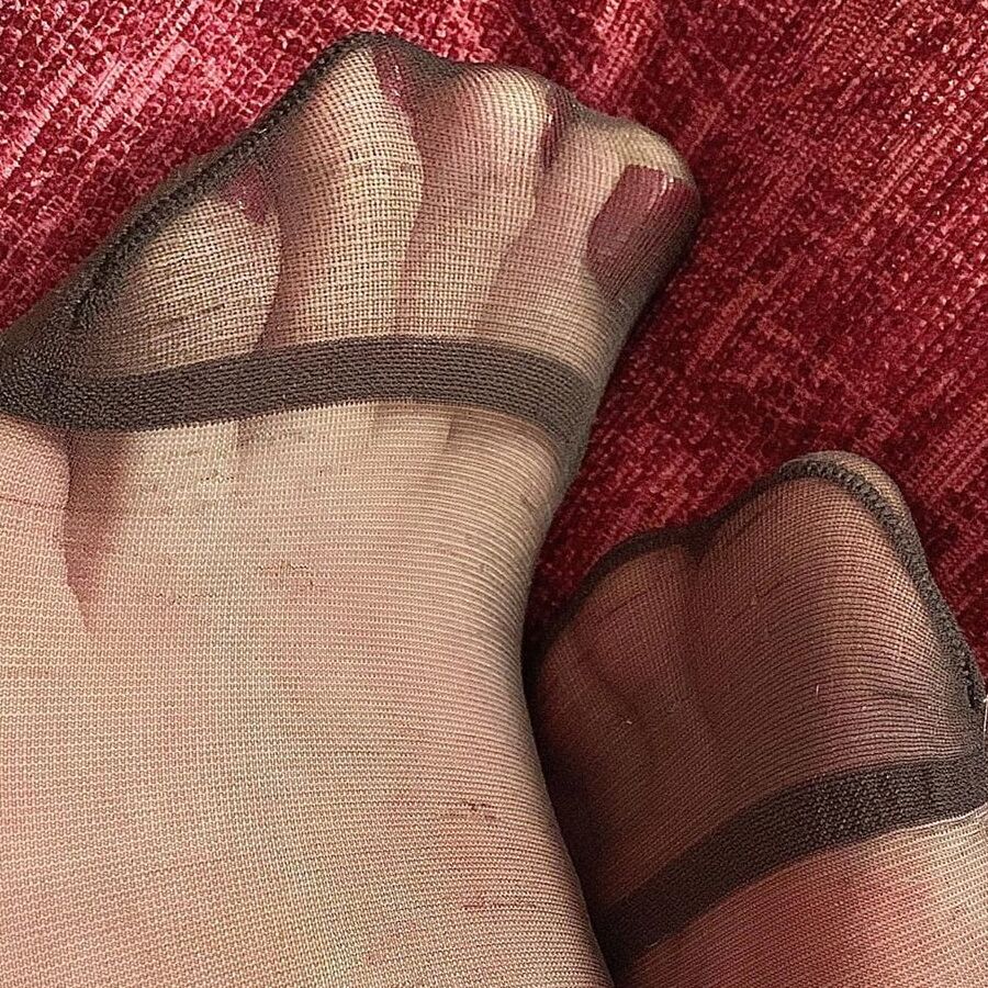 Nylonfeet