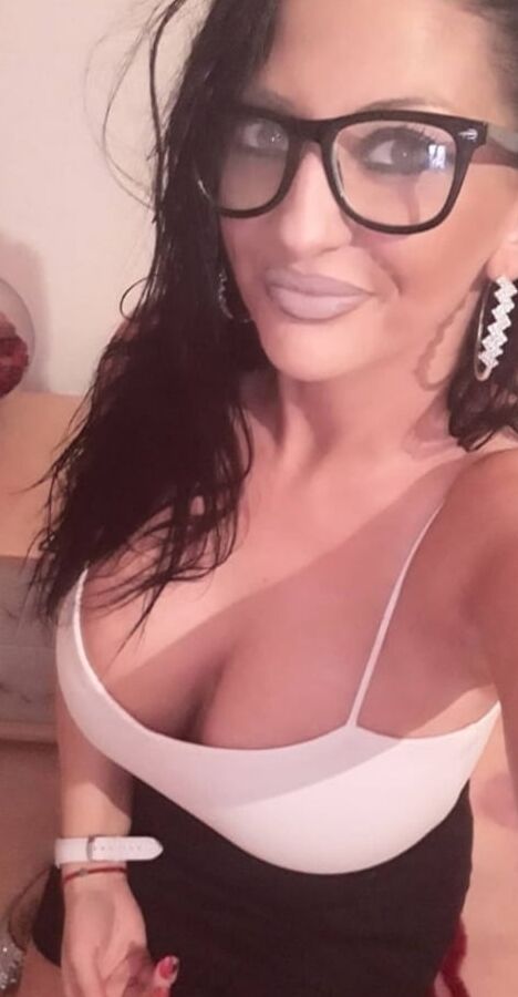Lidija big natural Boobs, Serbia, Bosanka