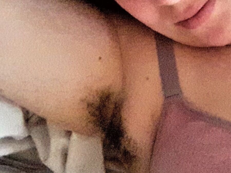 More hairy armpits Comment please!