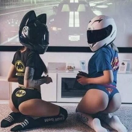 moto girls