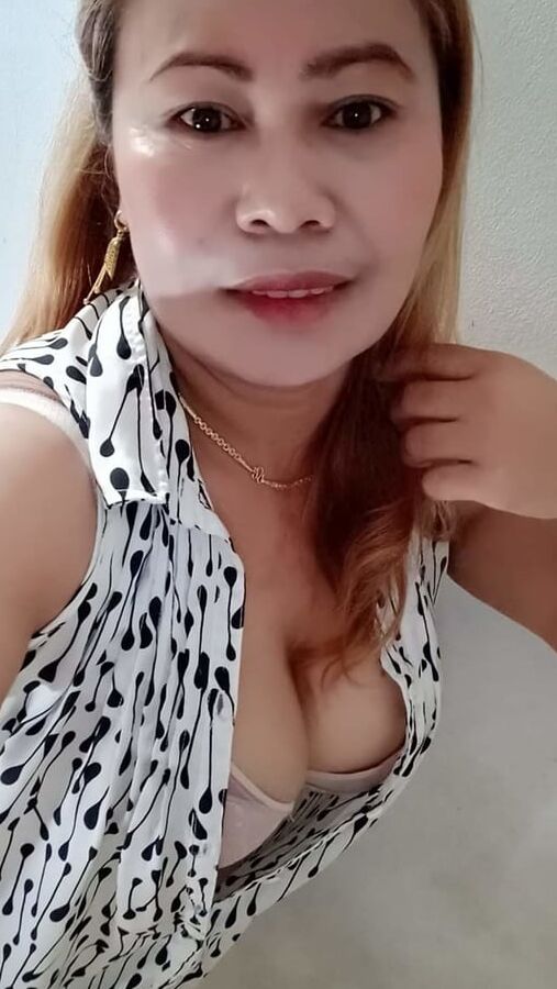Ibu cantik tetek besar