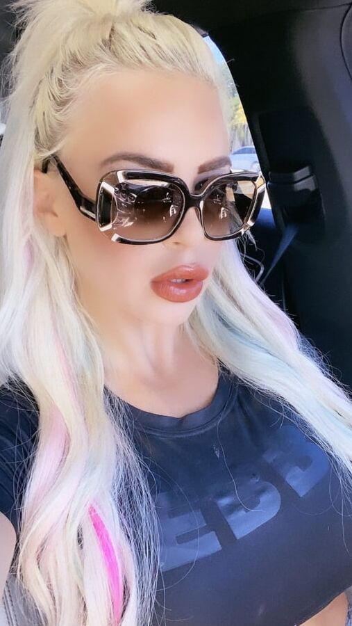 Dana brooke