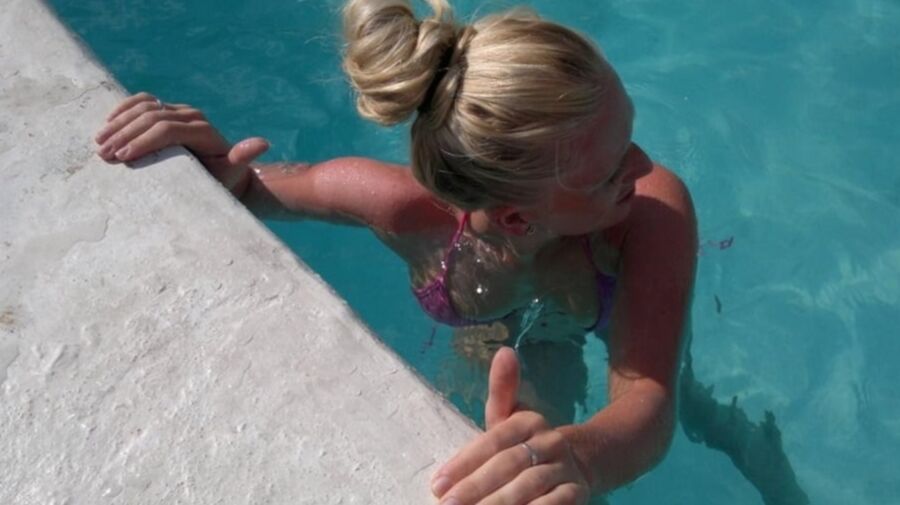 Women Need Exposure - Young Blonde Holiday