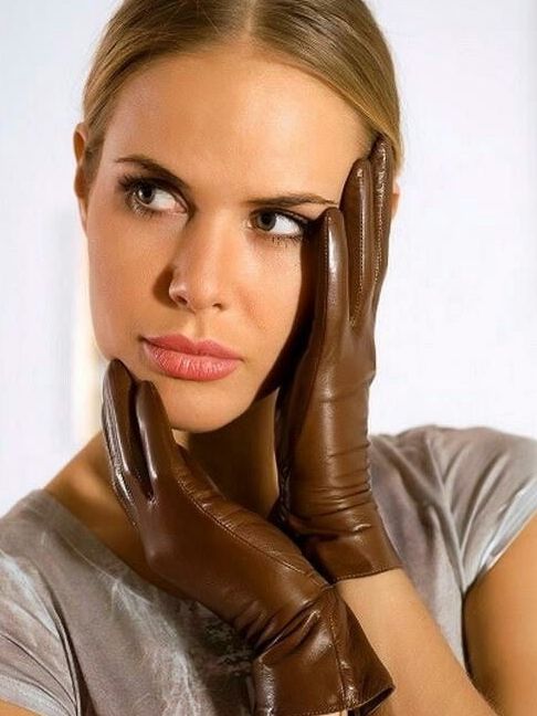 Brown Leather Gloves - by Redbull