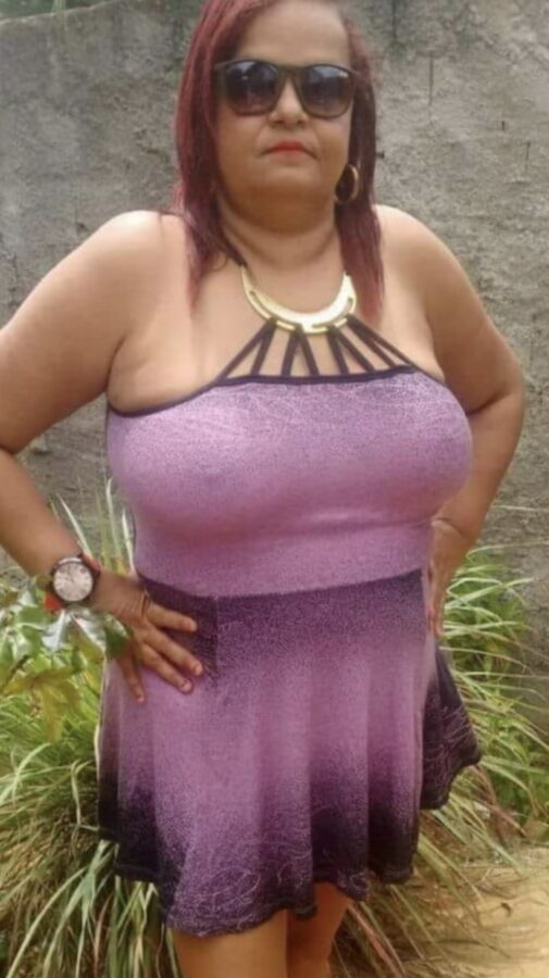 Clothed Granny - Big Boobs