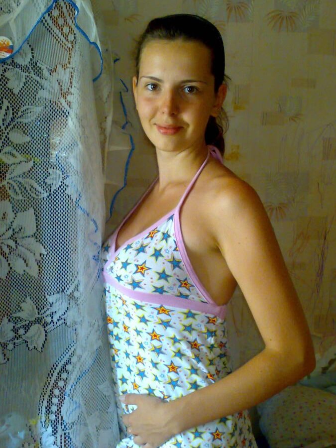 Women Need Expousre - Slim Young Wife