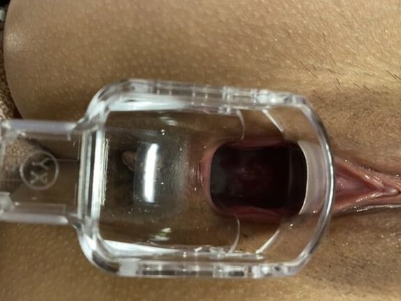 Slut wife pussy show