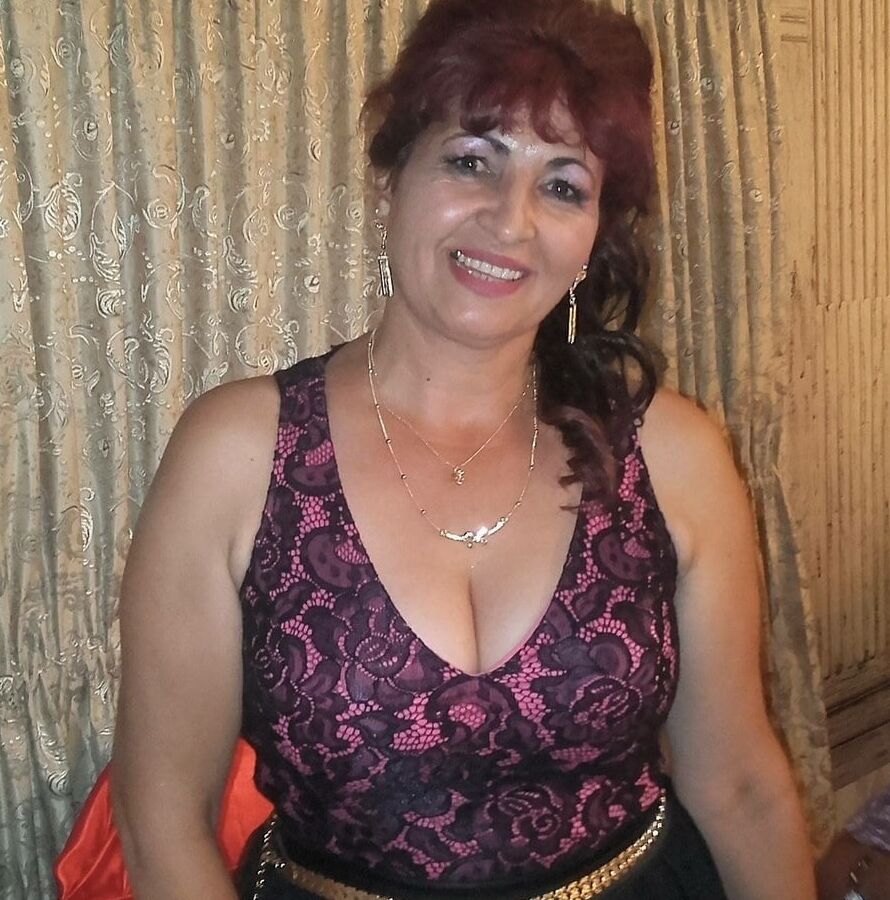 Clothed Granny - Big Boobs