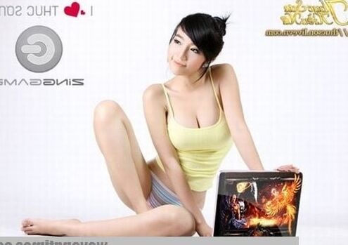 Viet girl Elly Tran Ha