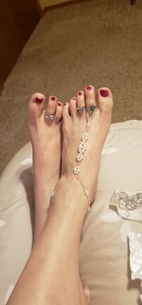 Rachel has Beautiful Feet!!!