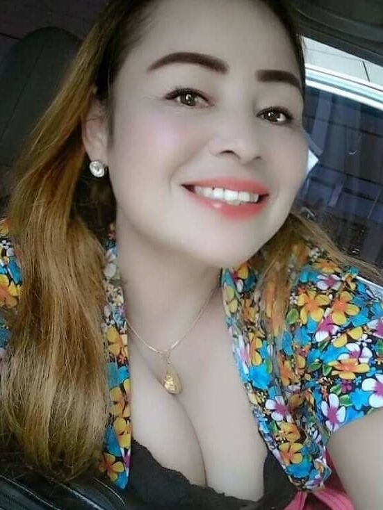 Whore mom pussy