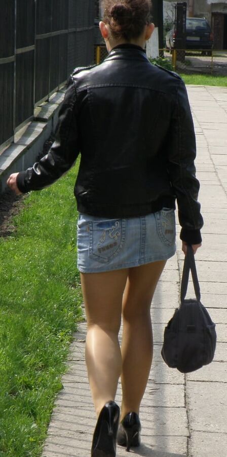 Street Pantyhose - Cheap Cunt in Cheap Tan Pantyhose