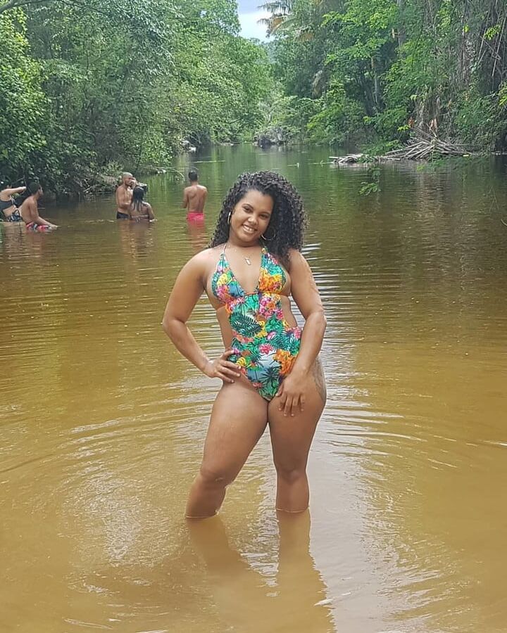 PUTA DO INSTAGRAM: Laii Santiago
