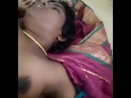 Sexy Desi Maids in India