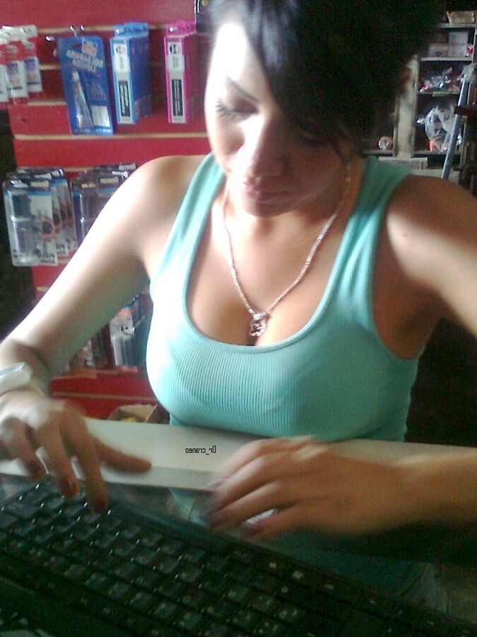 Tetona de la papeleria